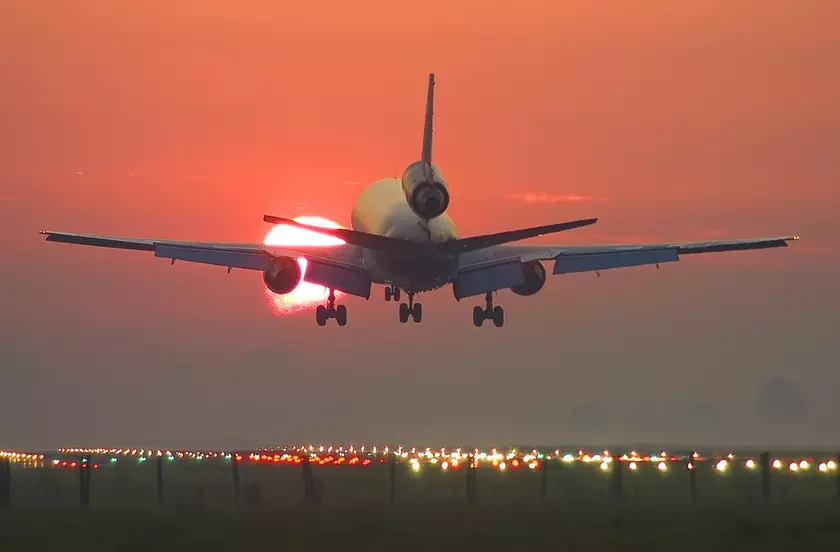 Украинцы создали Telegram-бота для поиска дешевых авиабилетов