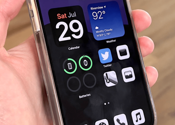 Gli utenti vendono l'iPhone con il vecchio logo di Twitter - L'iPhone 11 Pro Max viene venduto a 25.000 dollari su eBay