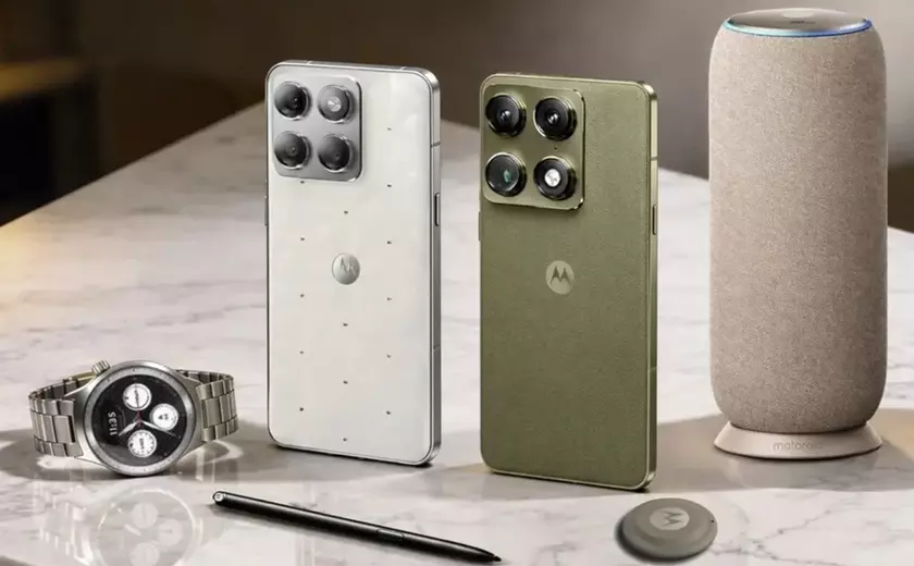 Motorola Signature flagship