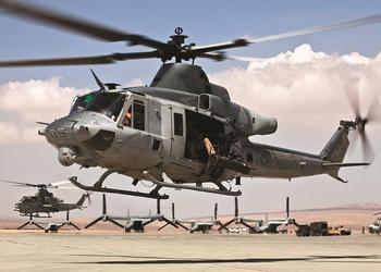 США передали Чехии новую партию ударных вертолётов UH-1Y Venom