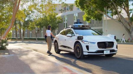 Polizei stoppt ein Waymo-Roboter-Taxi, das in den USA auf die Gegenfahrbahn geriet