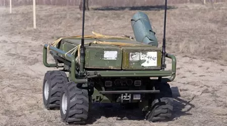 Ukraine approves new D-21 ground drone for use