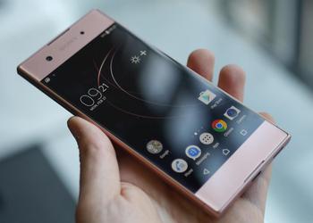 "Live" photos Sony Xperia XA2 Ultra: all the same sharp angles and minimum changes