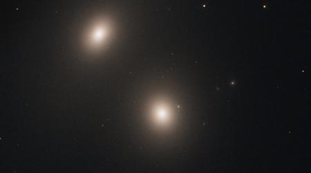 El Hubble descubre otra radiogalaxia con un núcleo activo y un agujero negro supermasivo