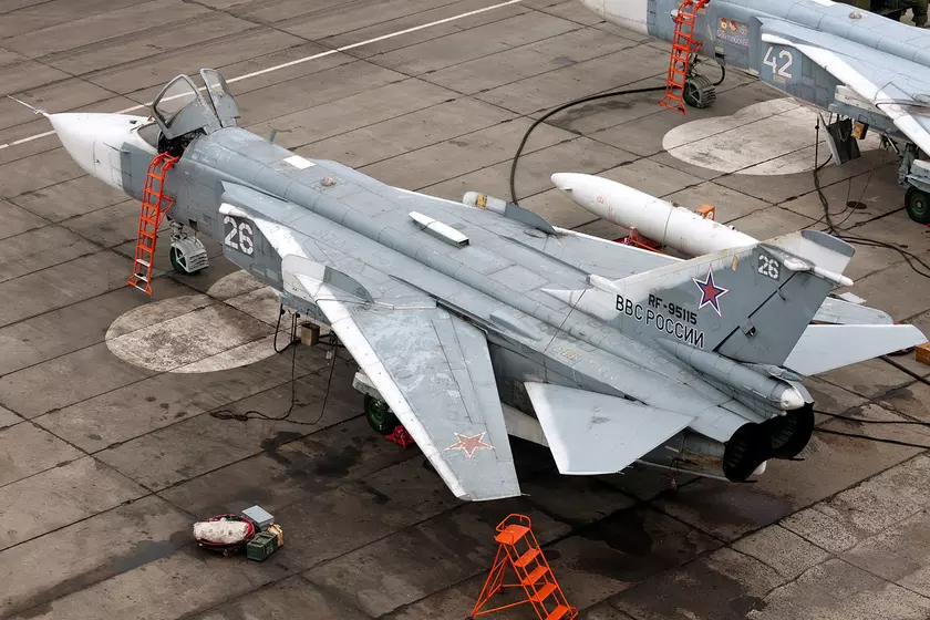 Техно-прорыв или вчерашний день? Разбираемся с Su-24M