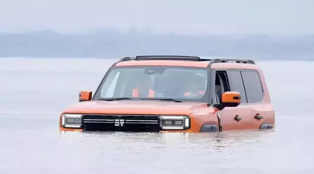 The SUV of Chery's premium brand crossed China's largest river