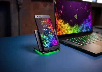 Razer анонсировала обновление Android Pie для игрового смартфона Razer Phone 2