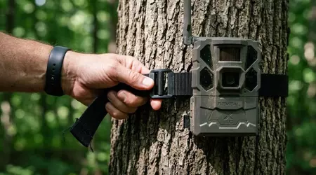 How Do the Best Trail Cameras That Send Photos to Your Phone Compare?