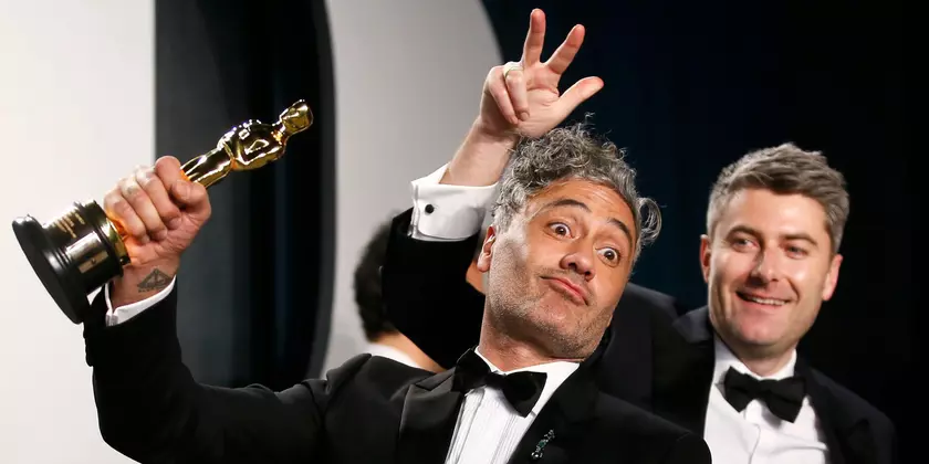 «Она ужасна»: режиссер «Кролика Джоджо» Тайка Вайтити после «Оскара» раскритиковал клавиатуру MacBook