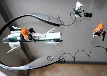 Заложить за воротник: обзор беспроводной гарнитуры LG Tone Infinim (HBS-900)