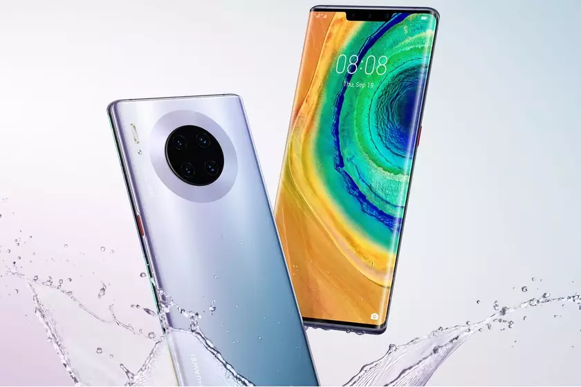 Huawei Mate 30 Pro в Европе начал получать обновление EMUI 12