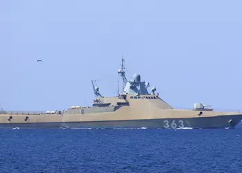 Новый российский корабль «Павел Державин», который может нести крылатые ракеты «Калибр» и противокорабельные Х-35, подорвался на собственной мине возле Крыма