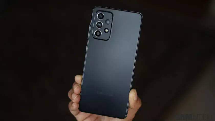 Samsung Galaxy A52s: Что принесло первое обновление 2025 года?