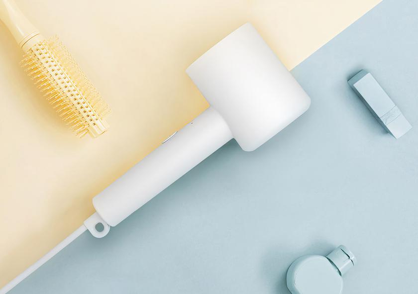 Xiaomi MiJia Negative Ion Hair Dryer H300: compact hair dryer with ionization for $34