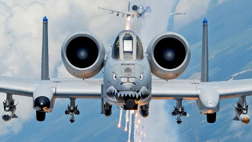 Украина может получить легендарные штурмовики A-10 Thunderbolt II с ракетами AGM Maverick и пушкой GAU-8 Avenger