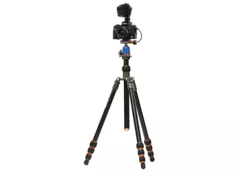 Canon представила комплект EOS Web Kit для стримов и онлайн-конференций