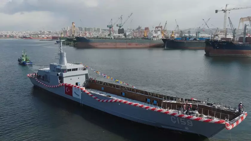 Морской гигант: Знакомство с турецким танкодесантным кораблем типа YLCT