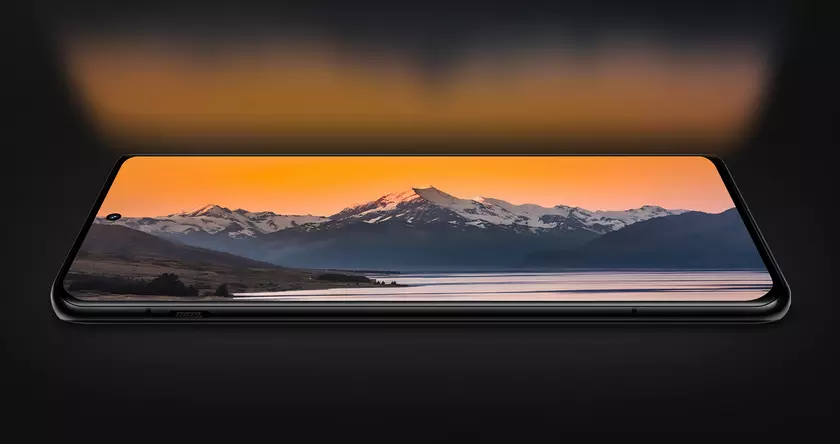 OnePlus 12 выйдет на рынок в белом, зелёном и чёрном цветах