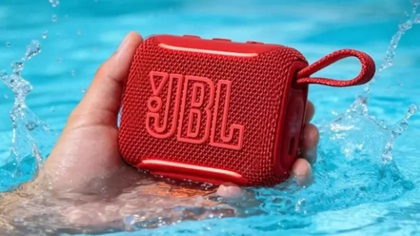 JBL GO 5: The Compact Speaker Revamp Gives Audio a New Punch
