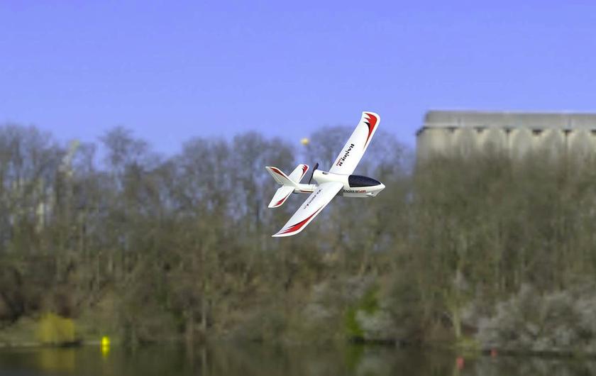 Best FPV RC Planes for Beginners