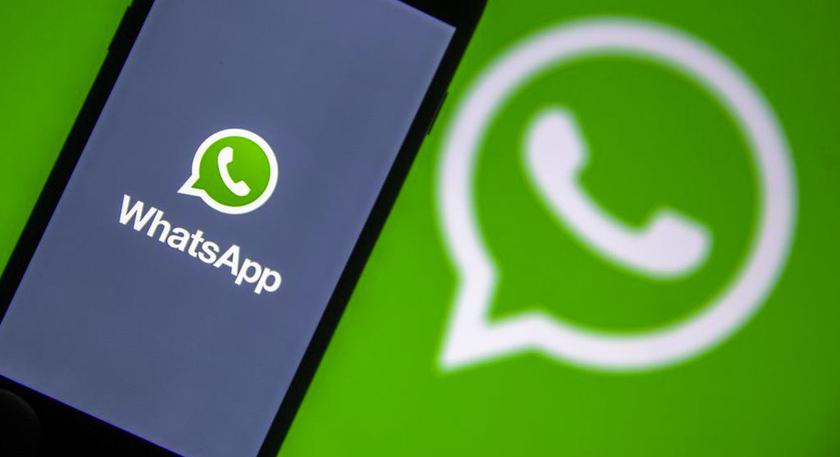 WhatsApp updated privacy features with the ability to hide your online status