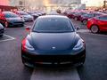 Илон Маск обещает выпустить летом Tesla Model 3 с двумя двигателями