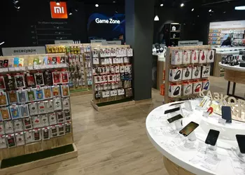 Xiaomi обошла Samsung и стала лидером рынка смартфонов в Украине