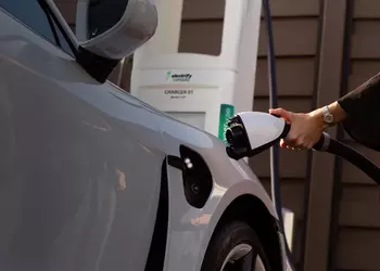 Canada suspends iZEV electric vehicle purchase incentive programme