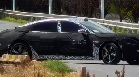 Xiaomi has put an extended version of the SU7 sedan on test