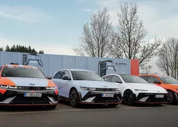 Hyundai розширює мережу зарядних станцій для ...