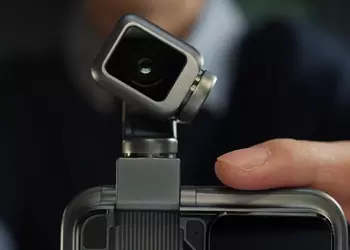 Все будет зафиксировано: HONOR раскрыла подробности автономной камеры Robot Phone и показала ее работу