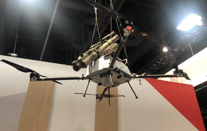 Alare Technologies представила дрон BLADE-55 с двумя противотанковыми гранатомётами M72 LAW