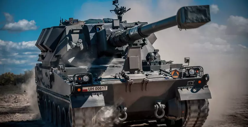 Очередная партия польских САУ Krab готова к отправке в Украину — СМИ