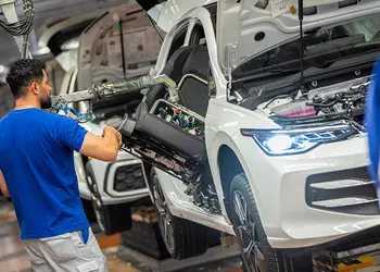 Volkswagen подтвердил сокращение более 35 000 рабочих мест в Германии и перенос производства Golf в Мексику