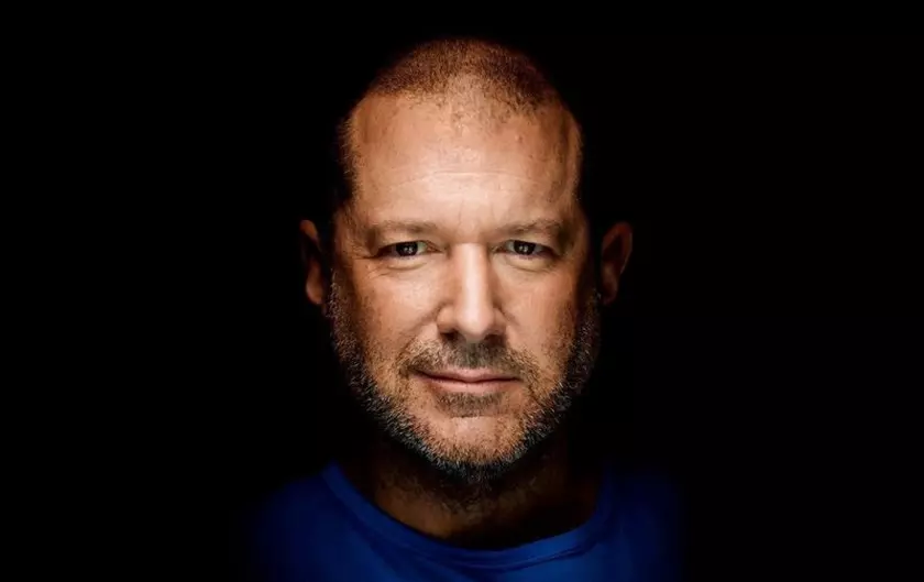 Теперь официально: Apple распрощалась с Джони Айвом