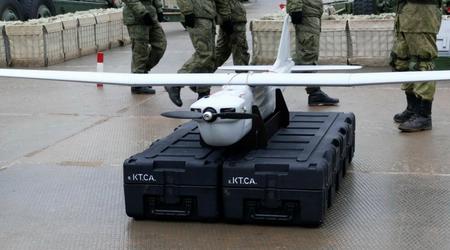 L'Ukraine a capturé un rare drone russe "Orlan-30" - il peut voler sur 300 km à une vitesse de 170 km/h et utilise un désignateur laser.