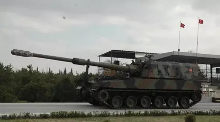 Turkey received the first self-propelled Firtina II self-propelled howitzers of its own production with German propulsion systems and a firing range of 40 kilometres