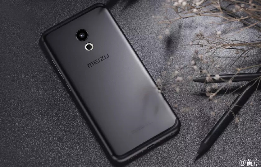 Черный Meizu Pro 6 на официальном фото
