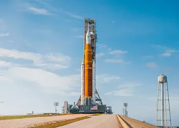 Катастрофический перерасход – NASA заплатит $13,1 млрд вместо $7 млрд за двигатели и ускорители ракеты SLS для лунной программы Artemis