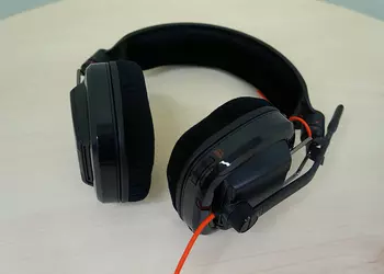 Обзор игровой гарнитуры Plantronics Gamecom 788