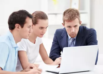 Как выйти на кикстартер? Советы юриста