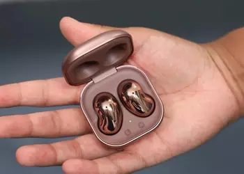 Инсайдер: Samsung скоро представит беспроводные наушники с технологией костной проводимости