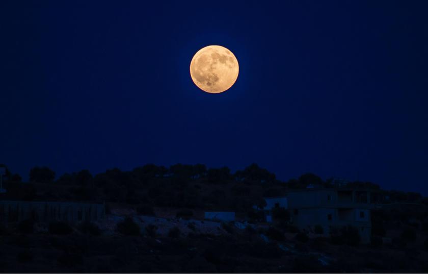 21 июня в ночном небе будет "Большое стояние Луны", событие, которое бывает раз в почти 20 лет