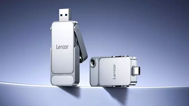 Lexar D70E: a dual-port SSD that ...