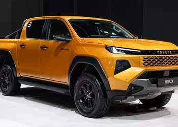 Toyota показала новый Hilux на автосалоне в Брюсселе