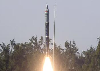 Сухопутные войска Индии заказали баллистические ракеты Pralay с дальностью пуска до 500 км и скоростью более 7400 км/ч в терминальной фазе полёта