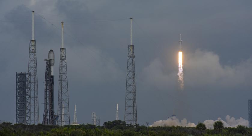 SpaceX Plans To Launch 144 Rockets Into Space In 2024 - A 136% Increase ...