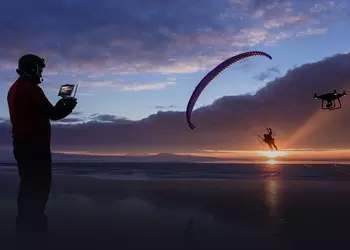 13 впечатляющих возможностей квадрокоптера DJI Phantom 4