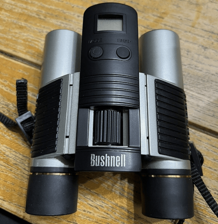 Bushnell Imageview 10x25 Fernglas mit eingebauter Kamera