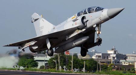 Тайвань модернізує винищувачі Mirage 2000-5 через затримки поставок американських літаків F-16 Block 70 Viper